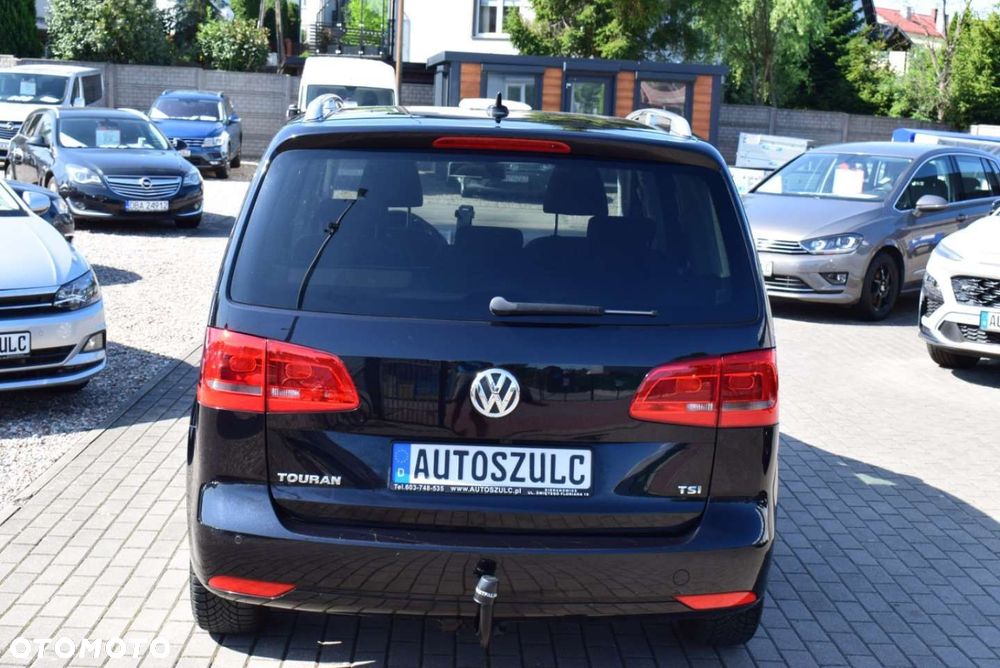 Volkswagen Touran - 9