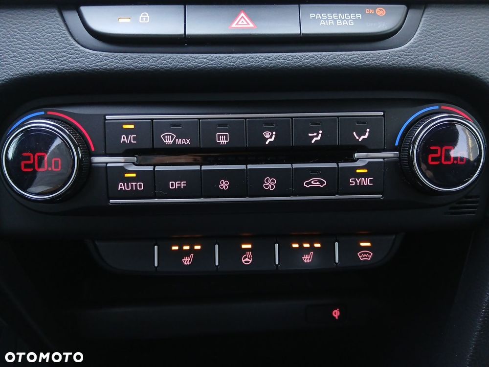 Kia XCeed 1.5 T-GDI L Business Line - 18