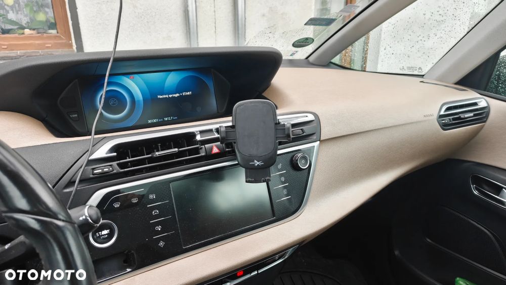 Citroën C4 Picasso - 10
