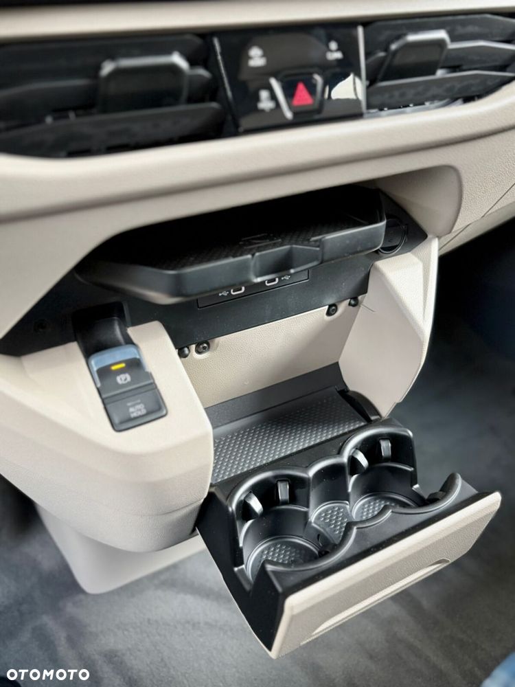 Volkswagen California - 31