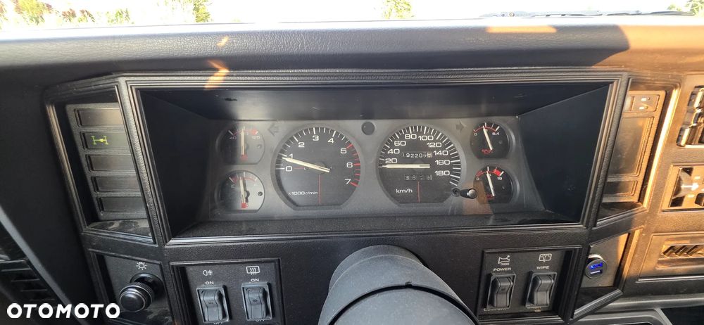 Jeep Cherokee 4.0 Limited - 14