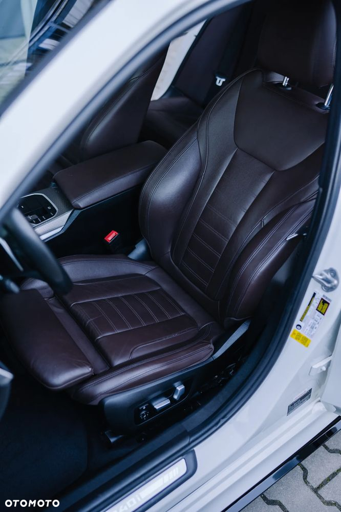 BMW Seria 3 - 23