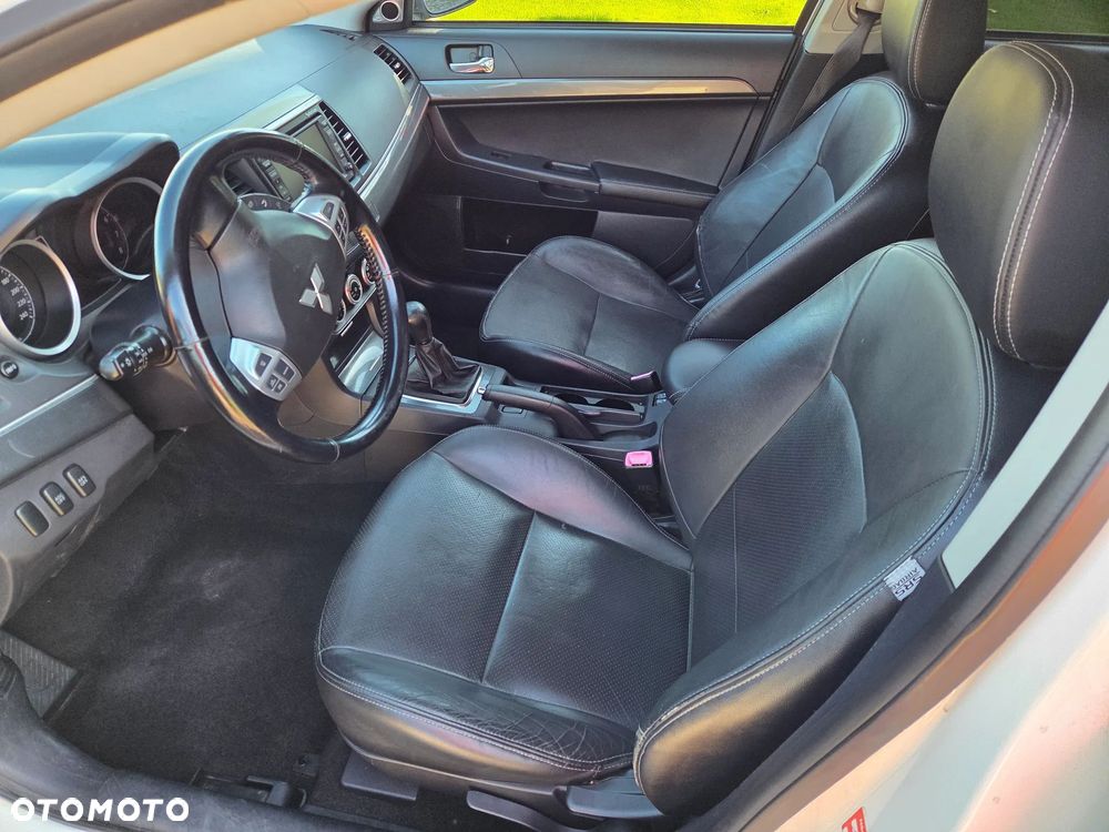 Mitsubishi Lancer 1.8 Instyle NAVI - 5