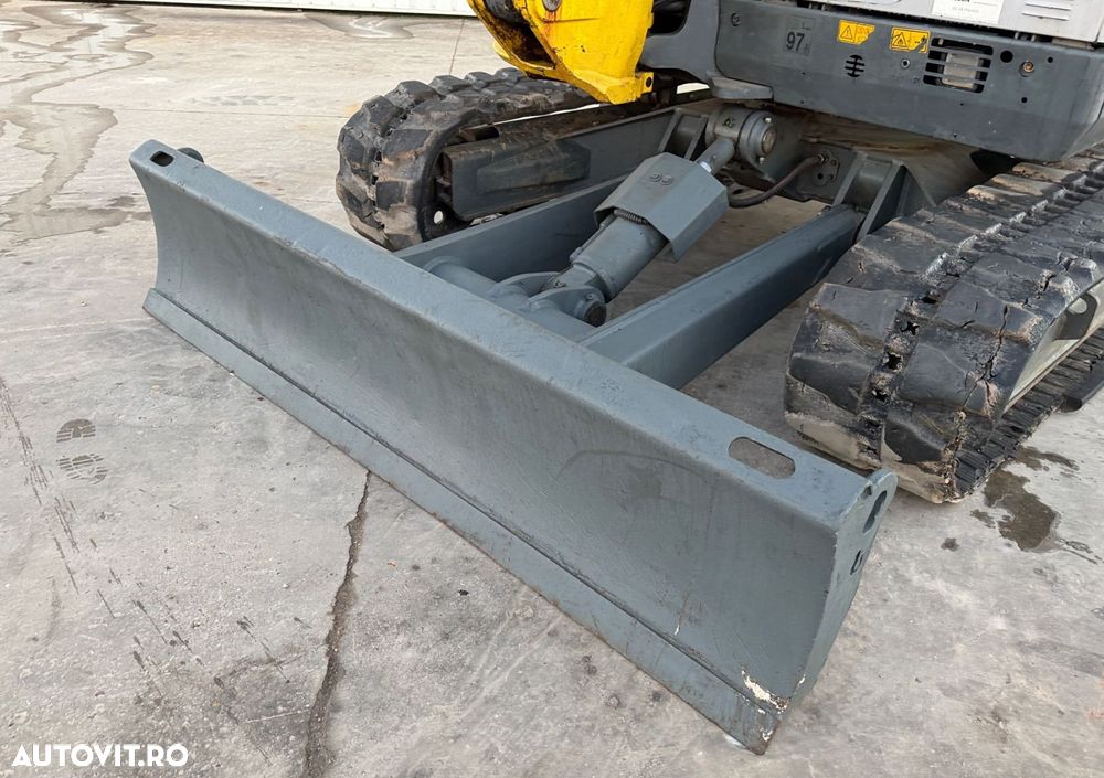 Wacker EZ80 Excavator - 9