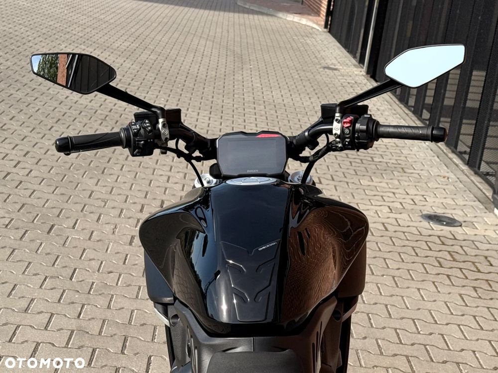 Ducati Diavel - 7