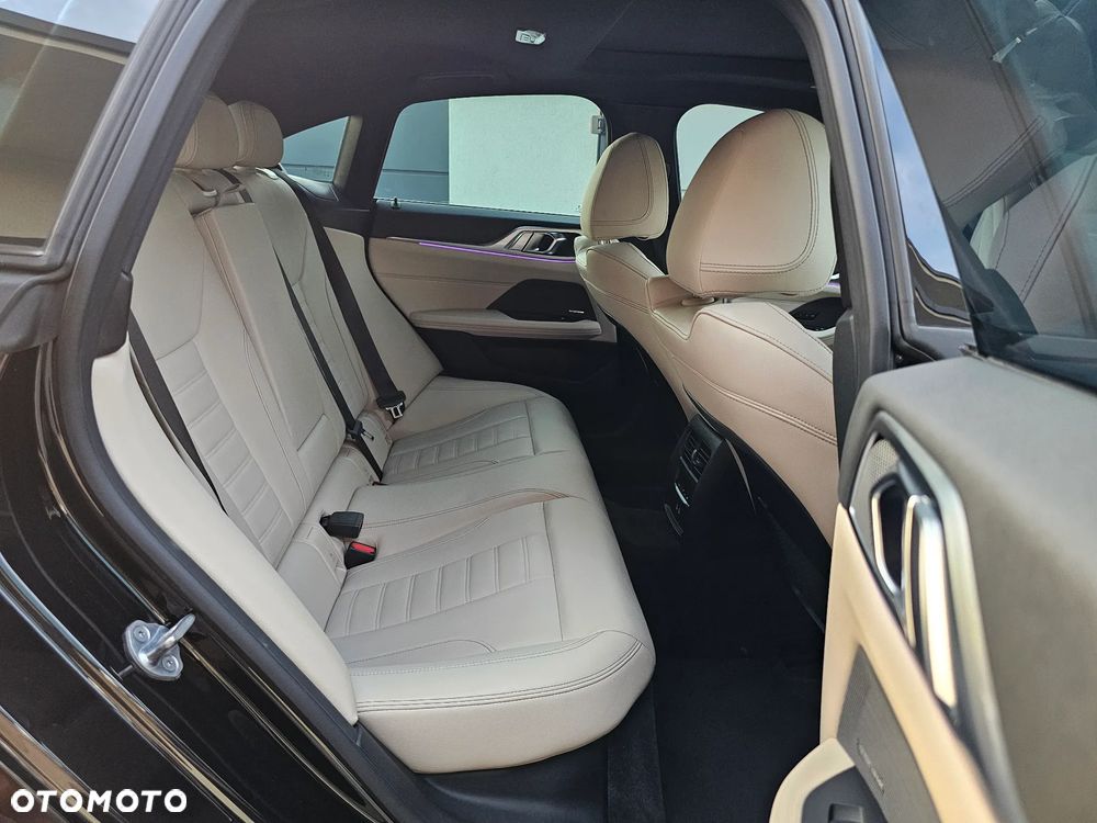 BMW Seria 4 M440i xDrive - 18