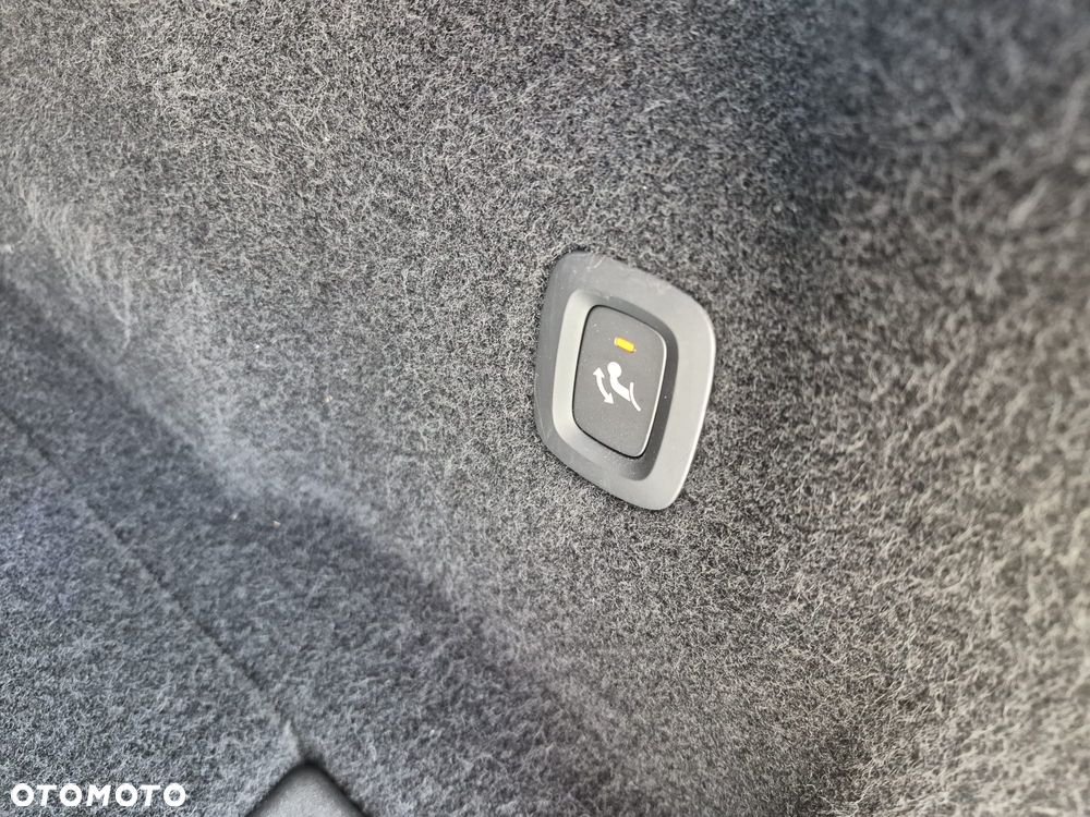 Volvo XC 60 B4 B Inscription - 23