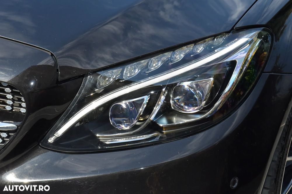 Mercedes-Benz C 220 d 4Matic T 7G-TRONIC AMG Line - 20