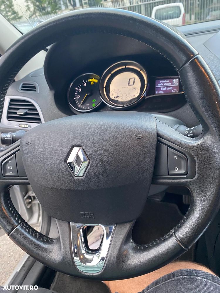 Renault Megane 1.5 dCi Dynamique Aut. - 16