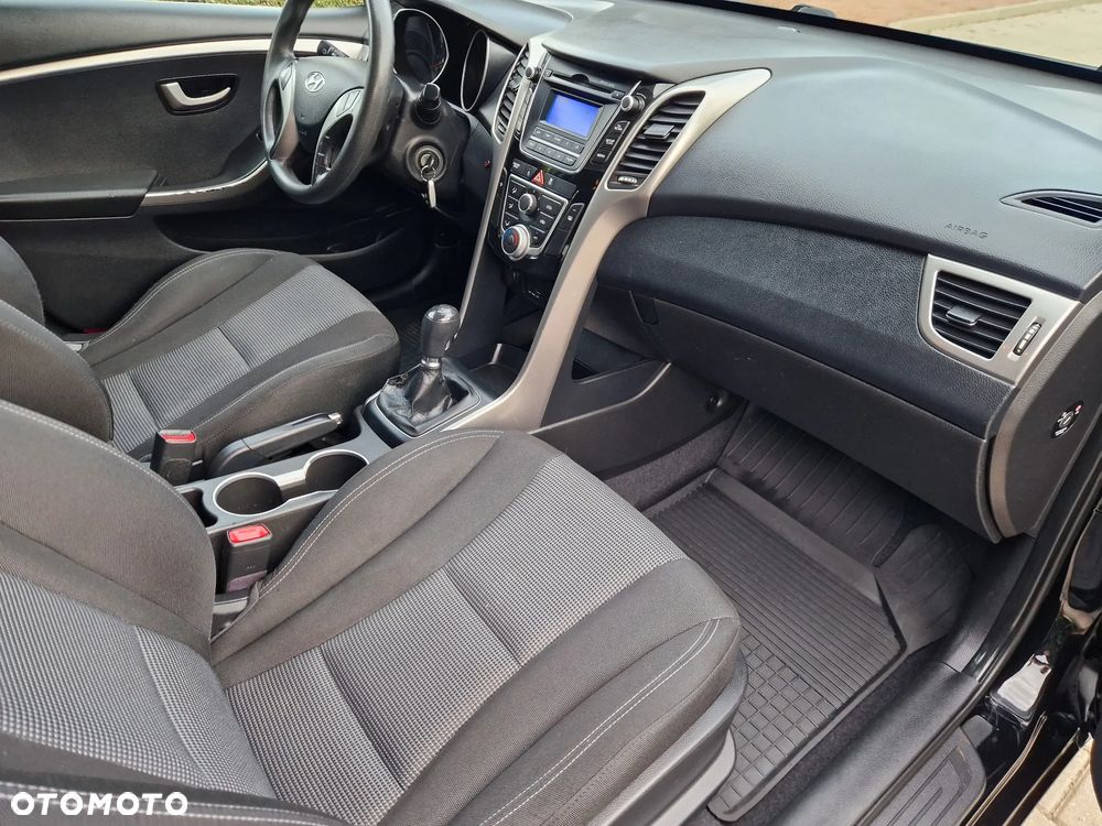 Hyundai i30 - 34