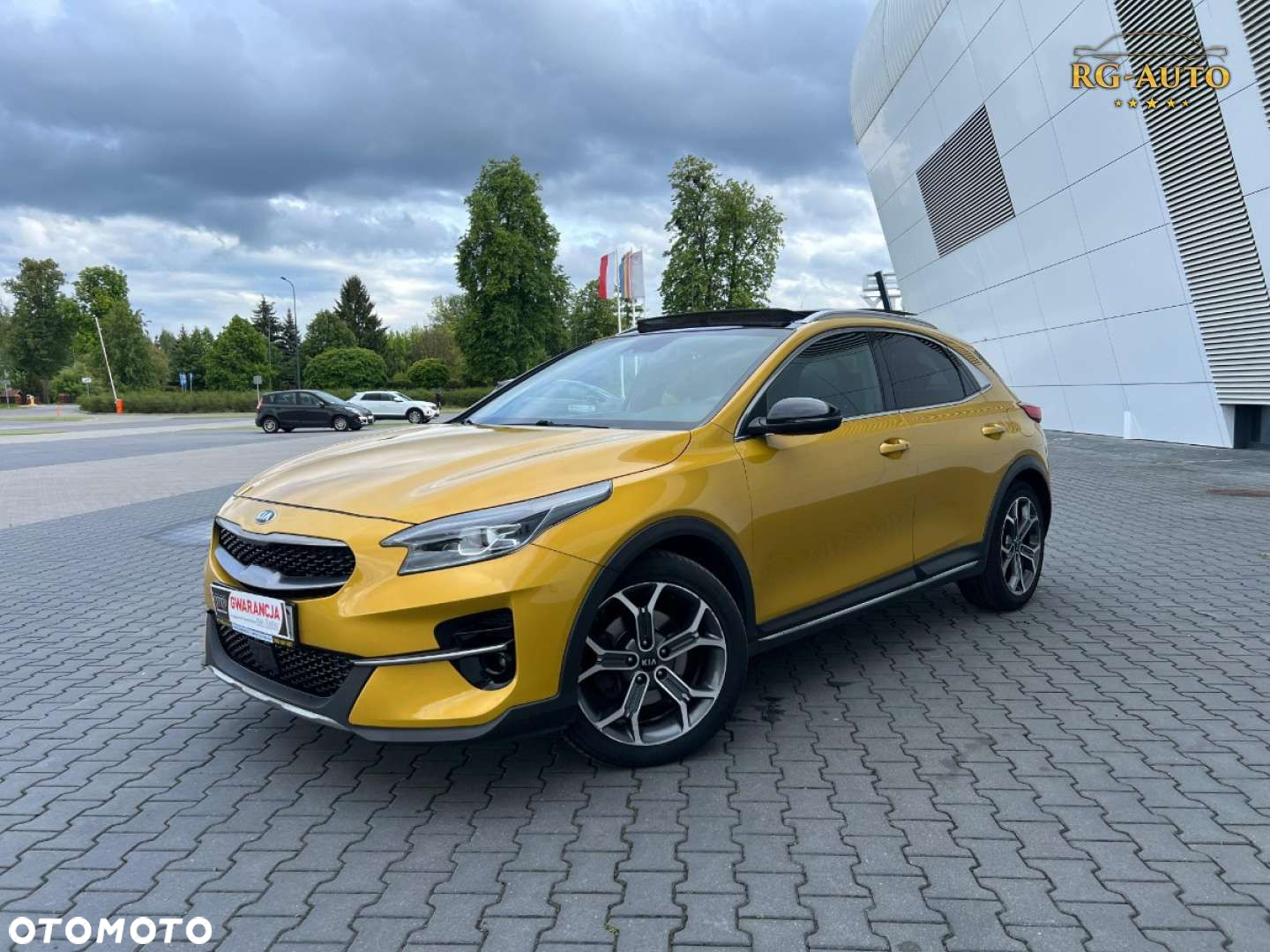 Kia XCeed - 14