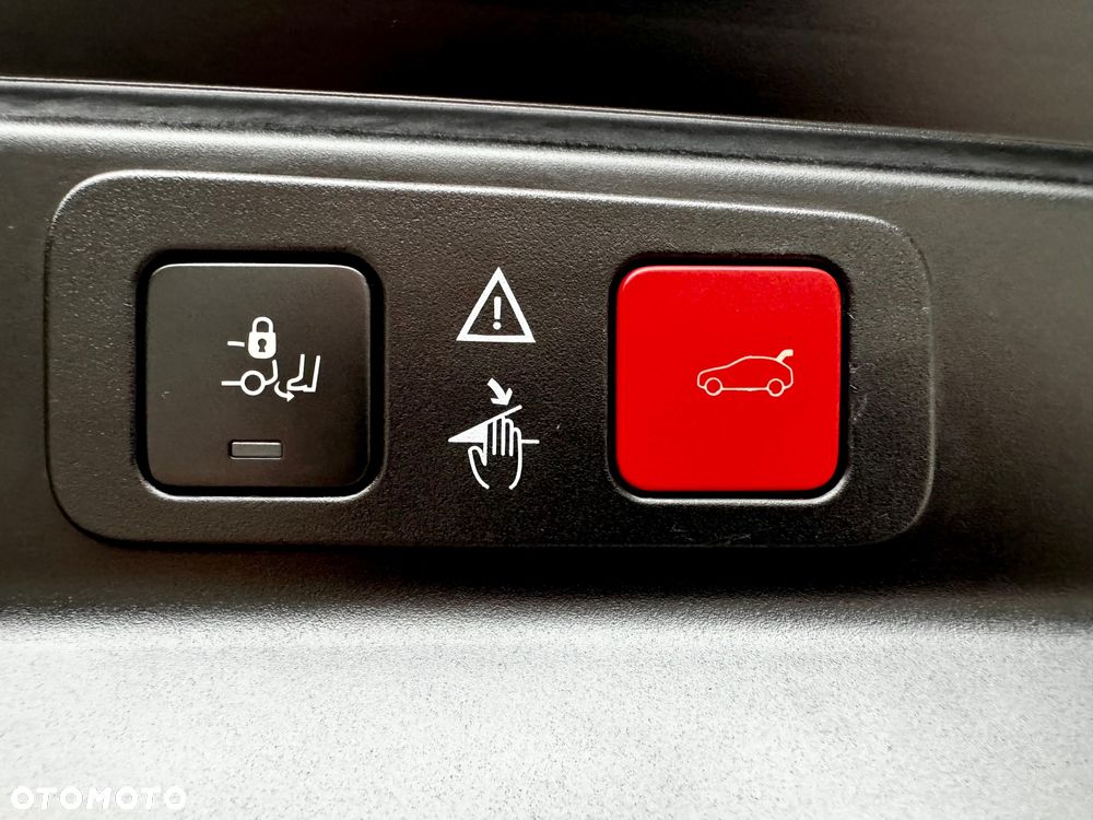 Peugeot 5008 2.0 BlueHDI GT S&S EAT8 - 33