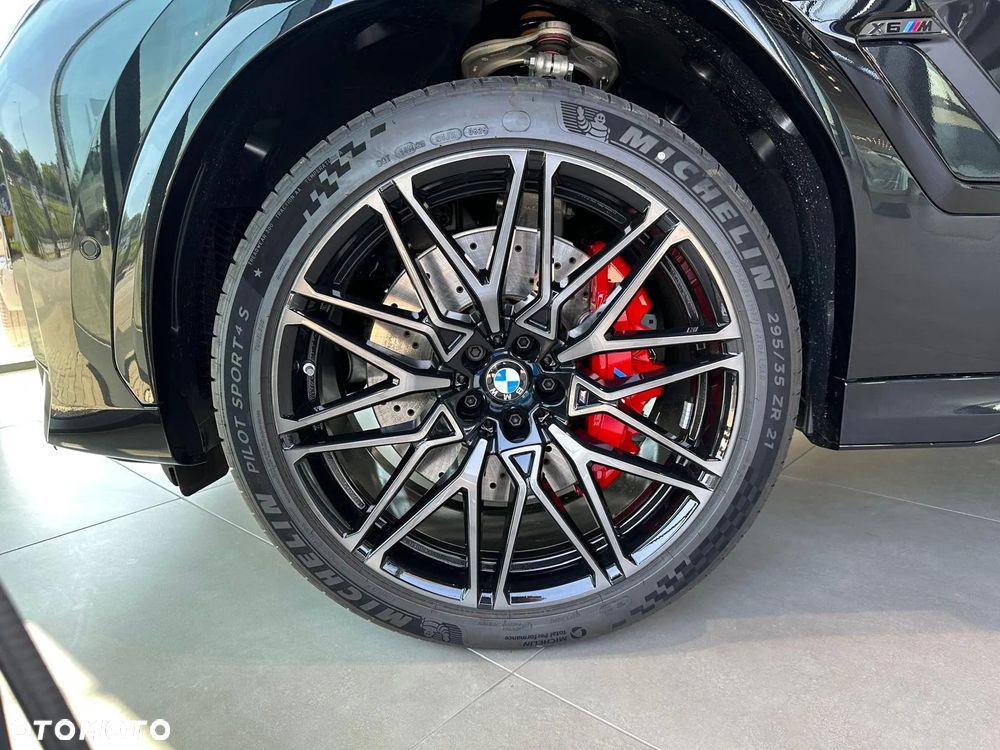 BMW X6M M - 11