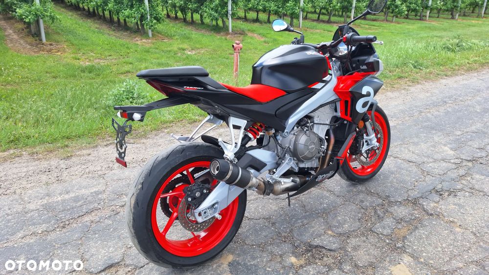Aprilia Tuono - 16