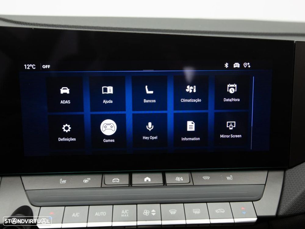 Opel Astra Sports Tourer - 28