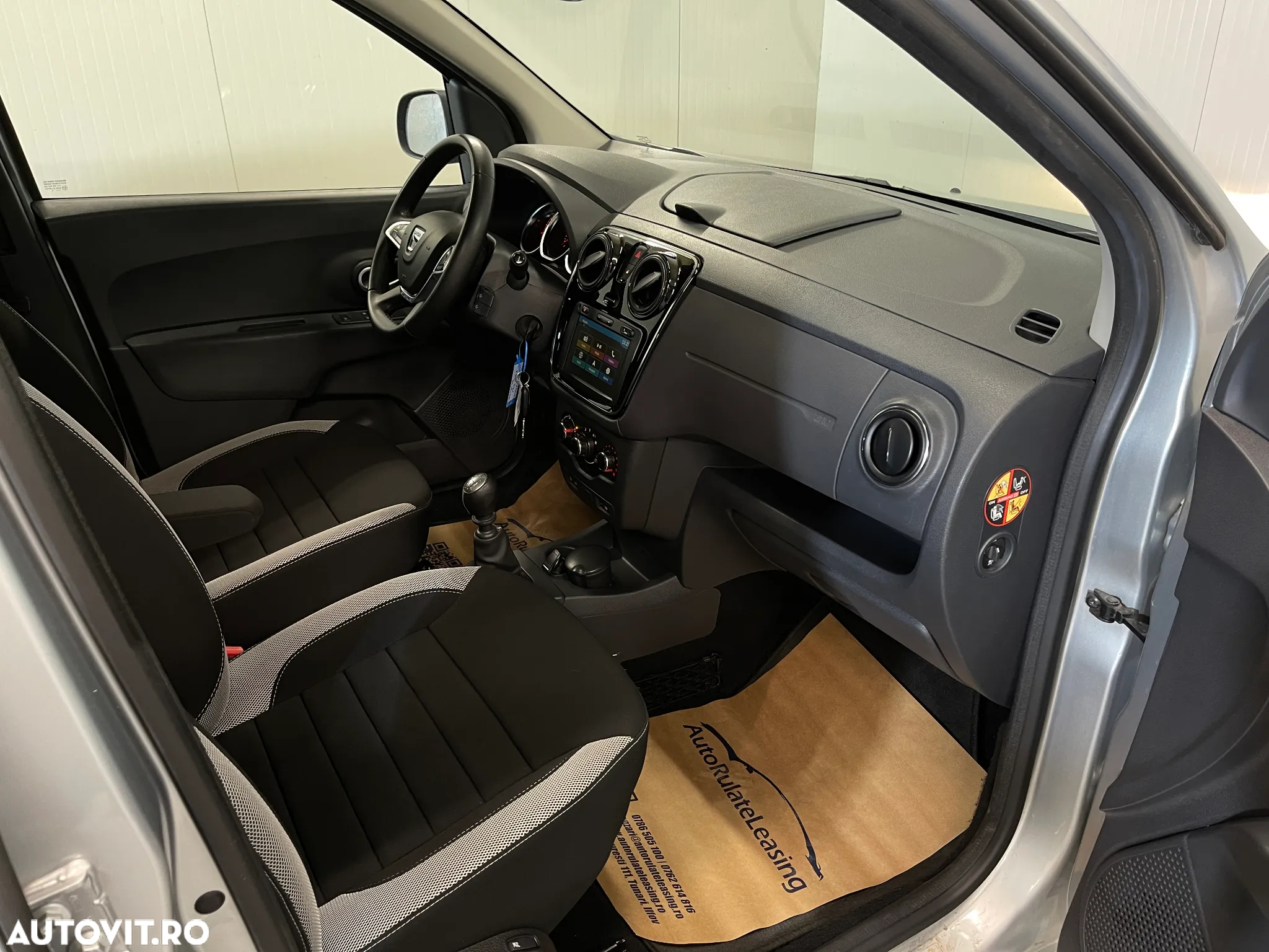 Dacia Lodgy 1.5 Blue dCi Stepway - 9