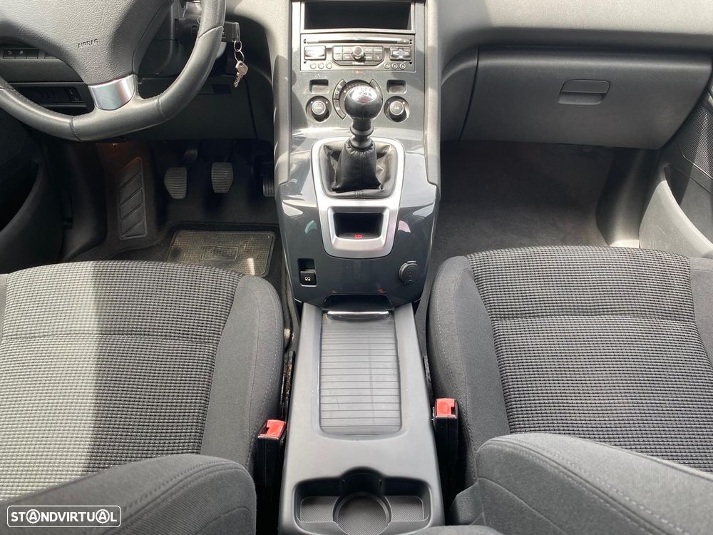 Peugeot 5008 1.6 HDi Allure - 13