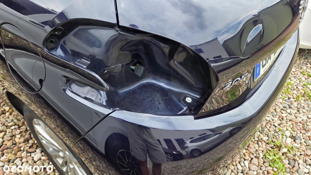 Peugeot 208 1.2 VTi Access - 19