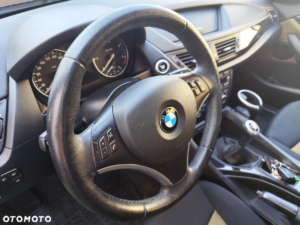 BMW X1 xDrive18d - 34