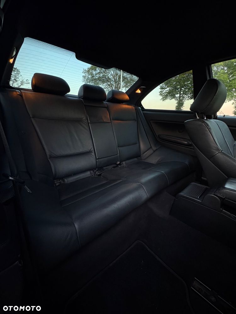 BMW Seria 3 330 Ci - 15