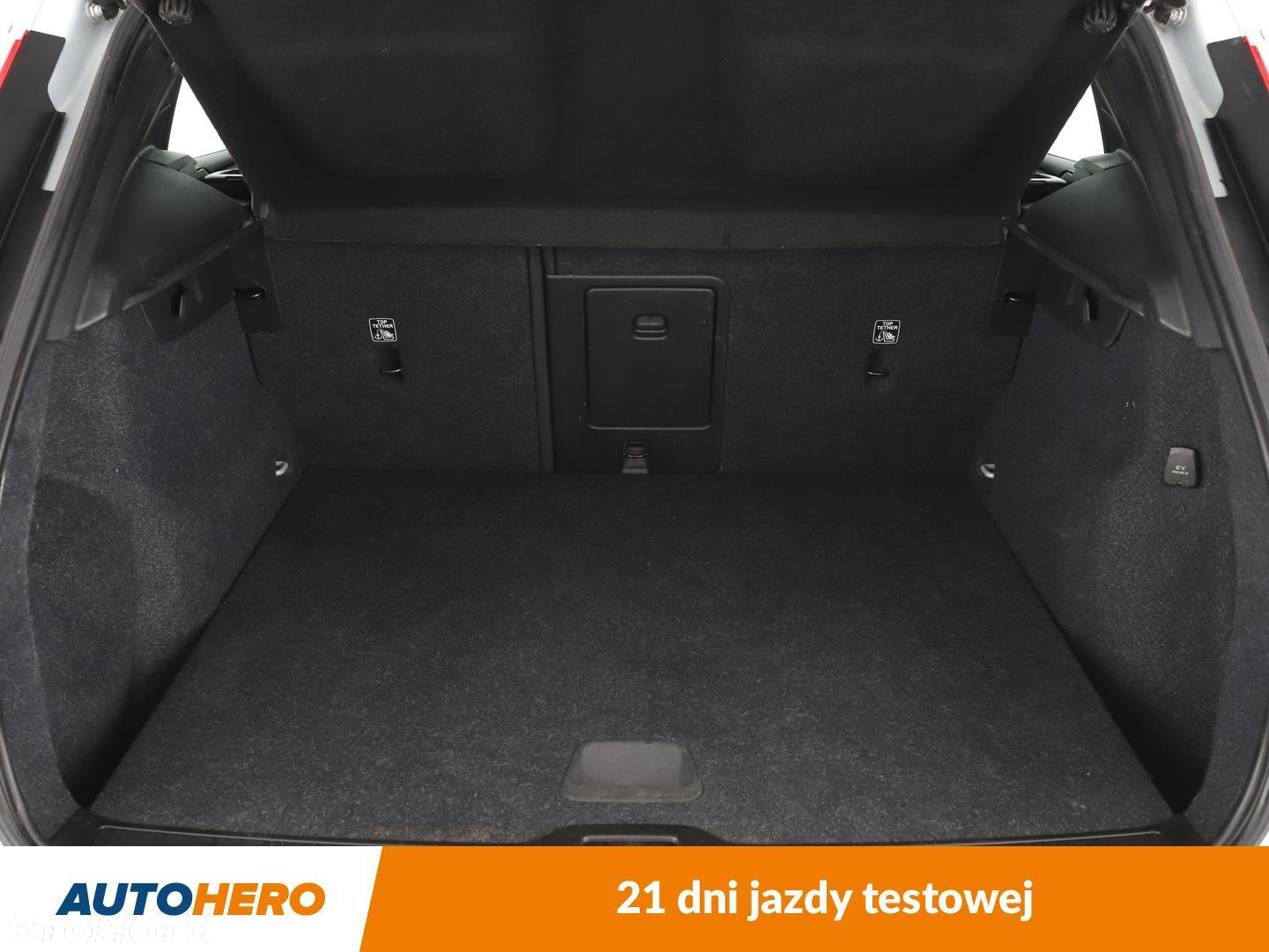 Volvo XC 40 - 17