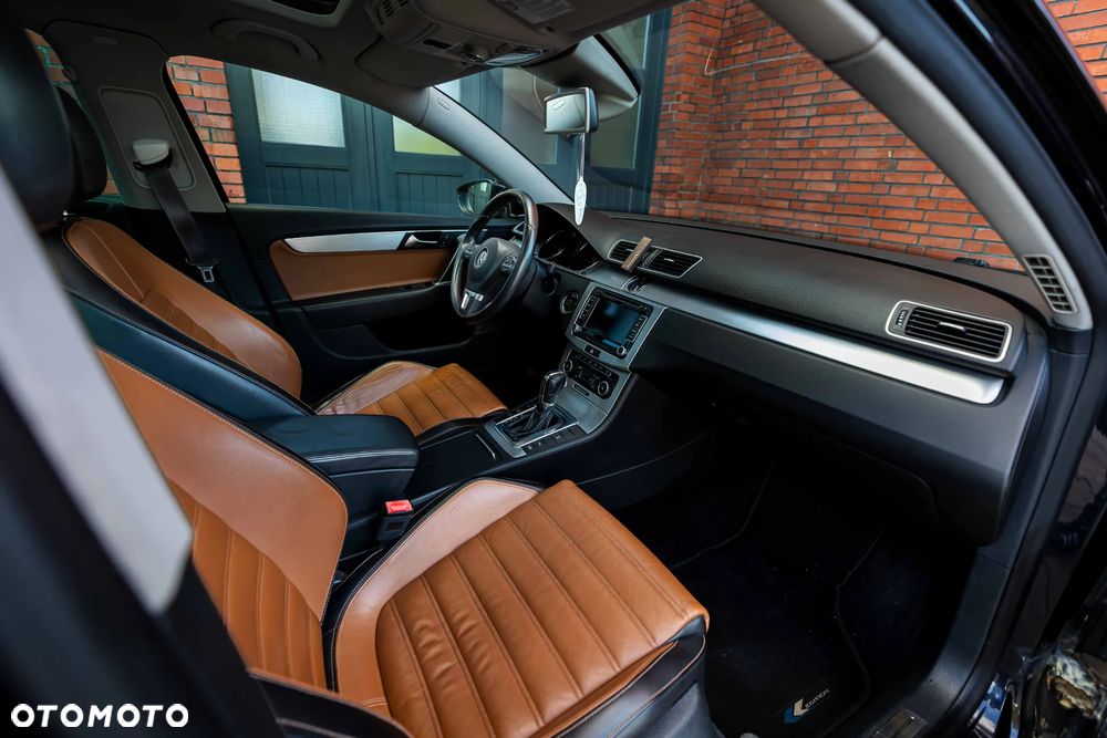 Volkswagen Passat 2.0 TDI Highline DSG - 16