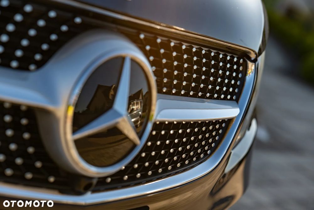 Mercedes-Benz Klasa V 220 d 9G-Tronic - 27
