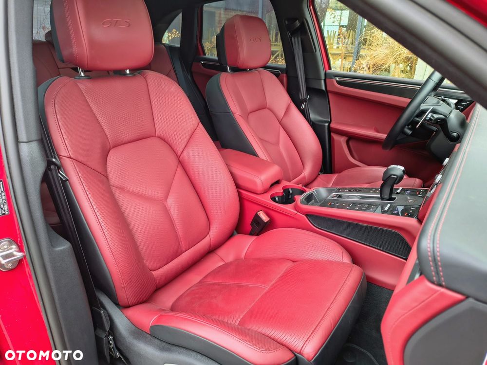 Porsche Macan GTS - 28