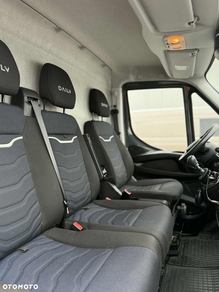 Iveco DAILY 35S18 - 12