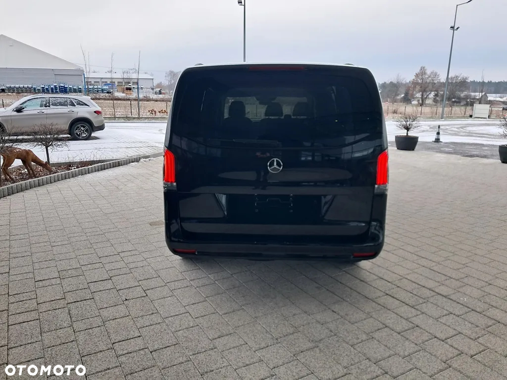 Mercedes-Benz Vito pod karawan - 10