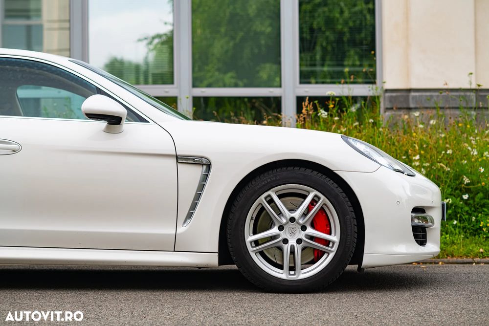 Porsche Panamera - 2