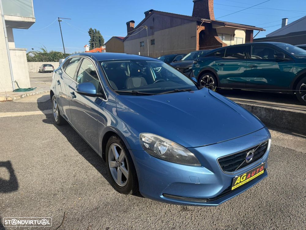 Volvo V40 1.6 D2 Momentum Eco - 3