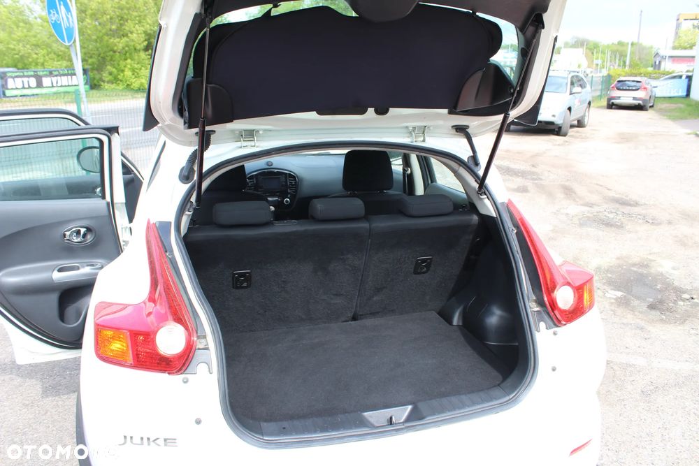 Nissan Juke 1.6 Start/Stop Tekna - 12