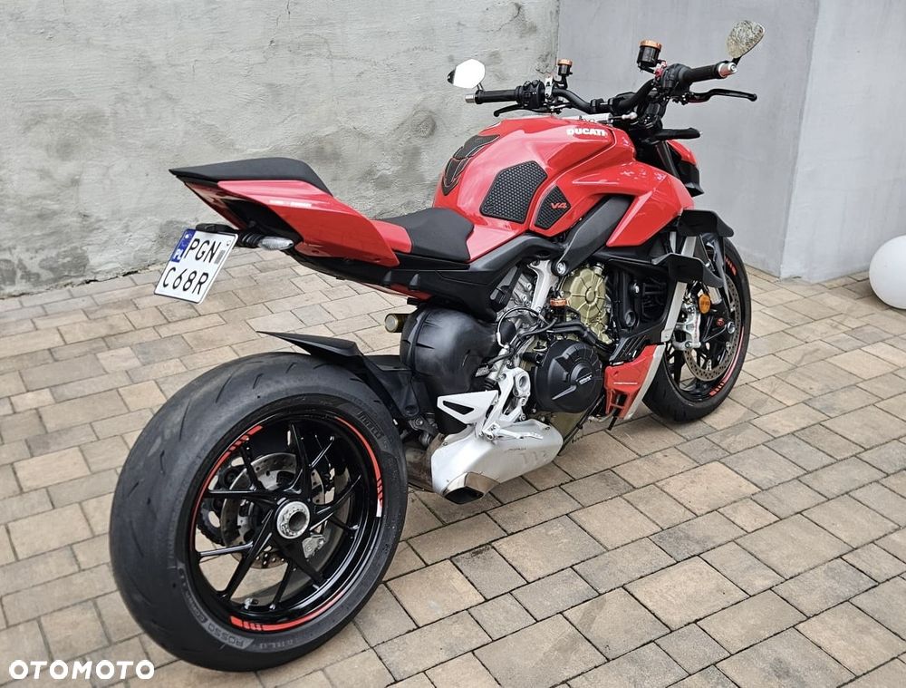 Ducati Streetfighter V4 - 5