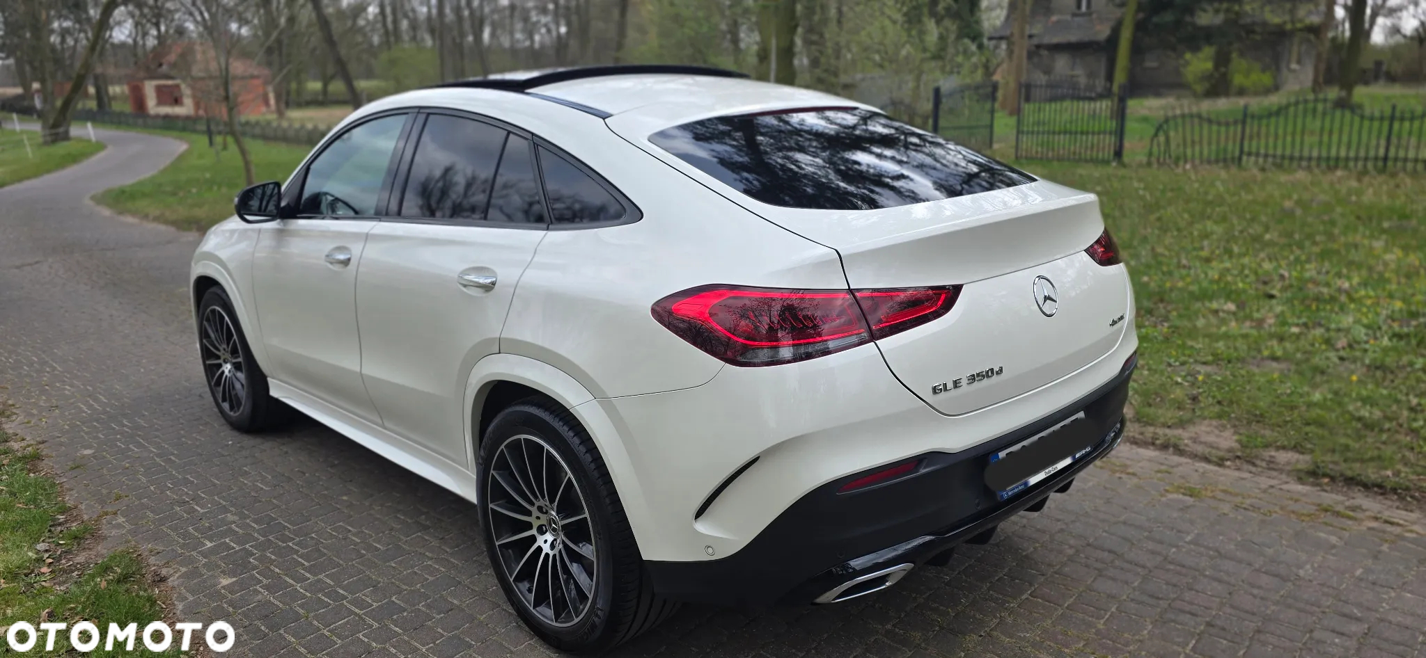 Mercedes-Benz GLE Coupe 350 d 4-Matic Premium Plus - 3