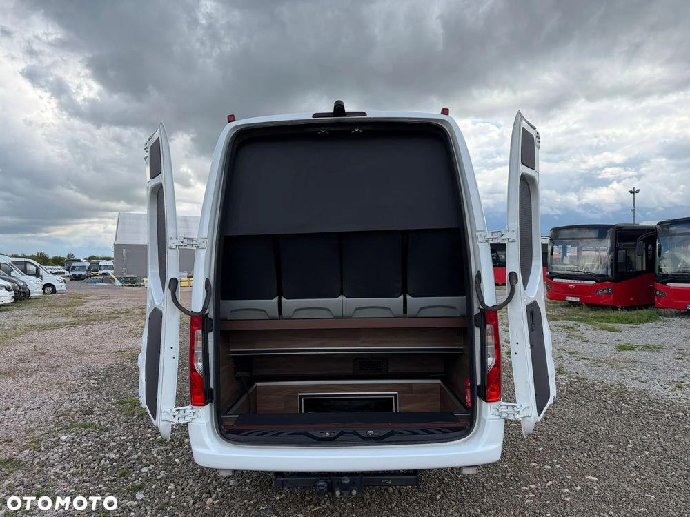Mercedes-Benz Sprinter 519 - 5