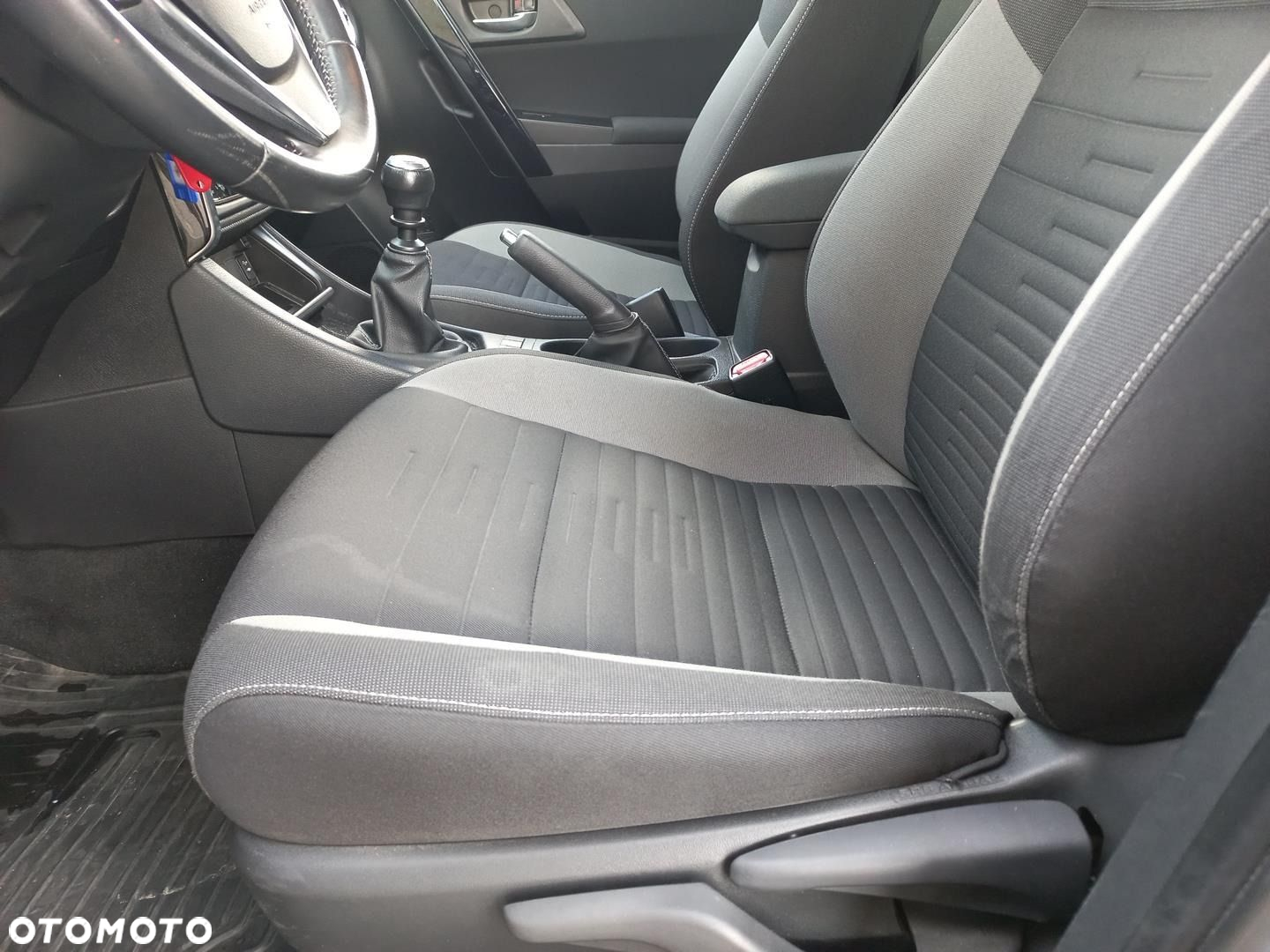 Toyota Auris - 9