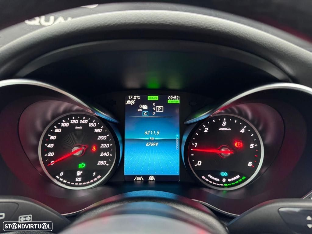 Mercedes-Benz C 300 de AMG Line - 21