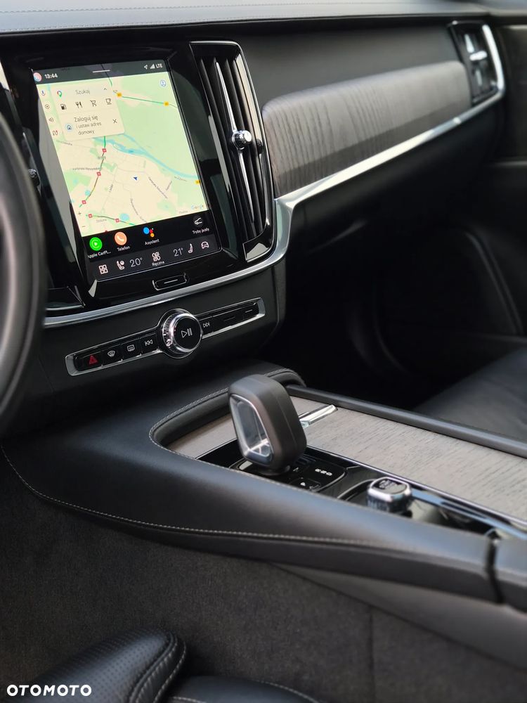 Volvo V90 Cross Country D5 SCR AWD Momentum Pro - 26
