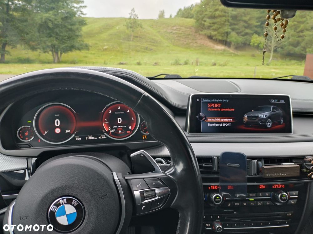 BMW X6M - 6