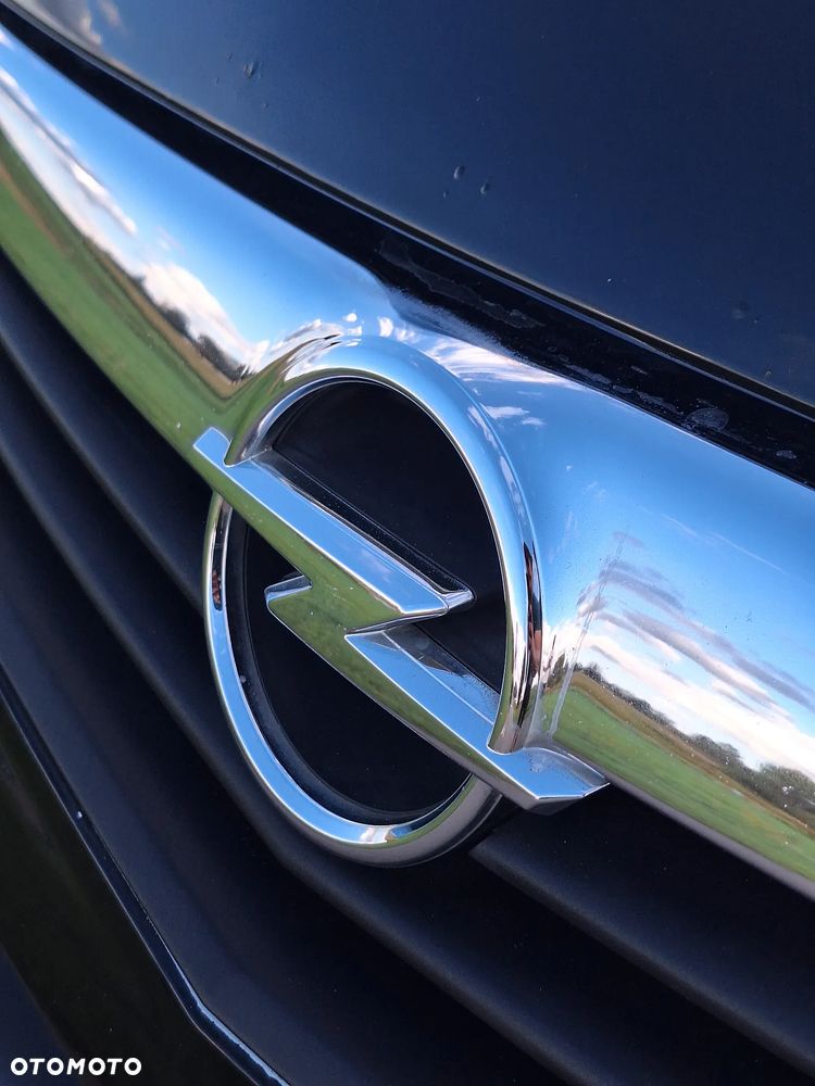 Opel Vivaro - 9