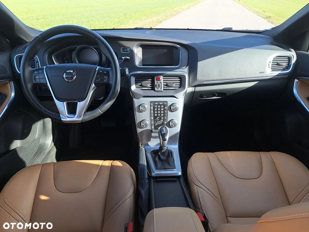 Volvo V40 D2 Geartronic Inscription - 7