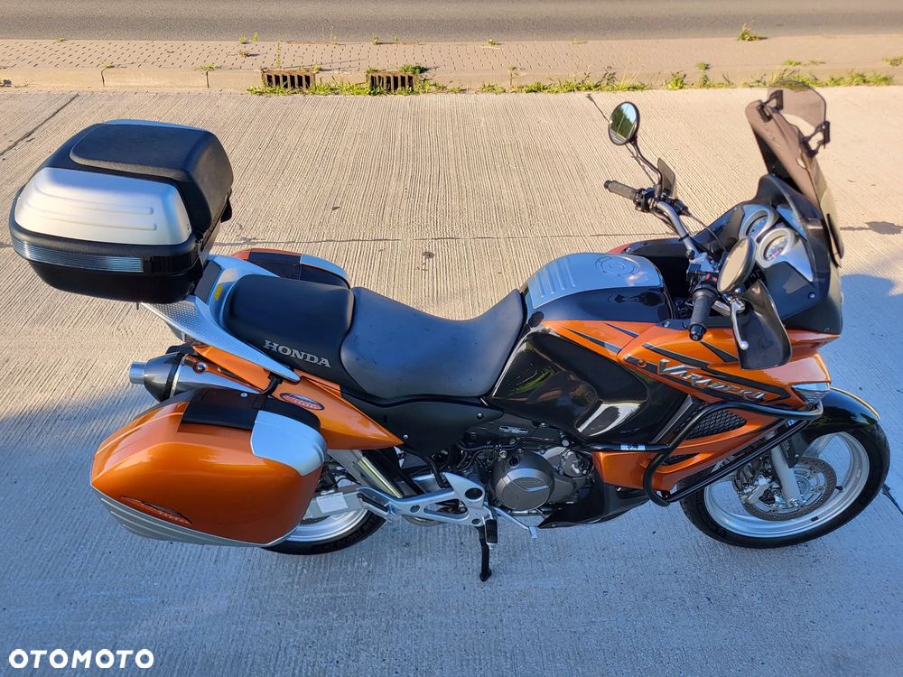 Honda XL - 20