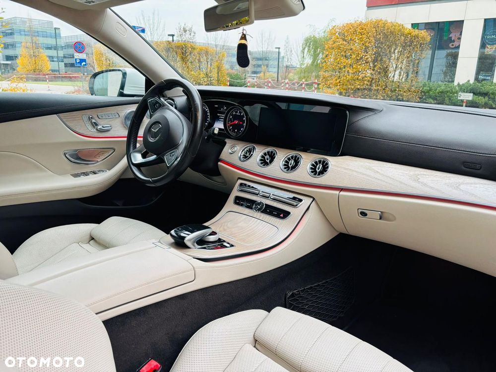 Mercedes-Benz Klasa E 400 - 15