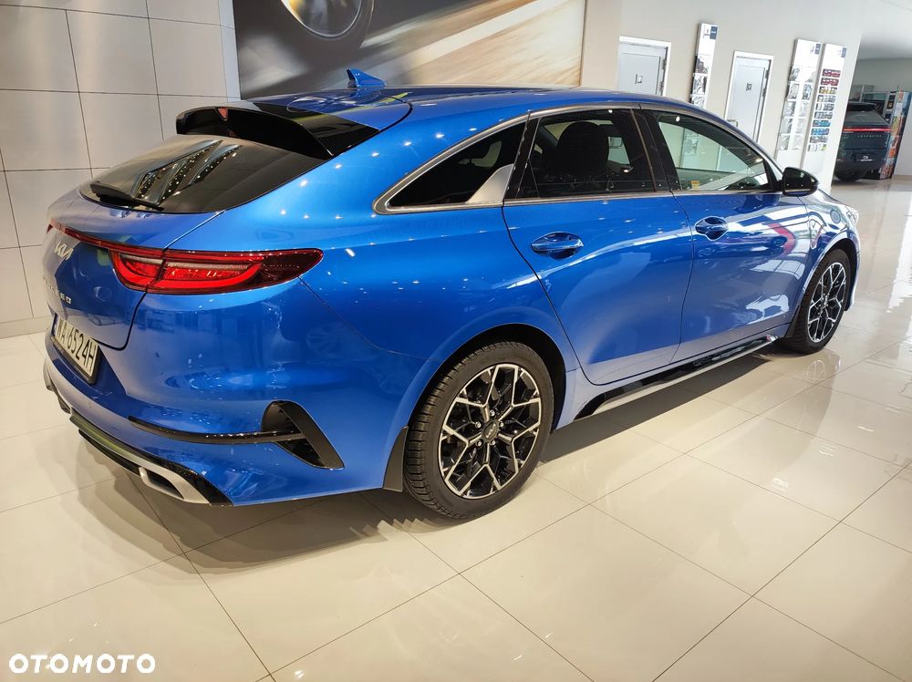 Kia ProCeed 1.5 T-GDI GT Line - 4