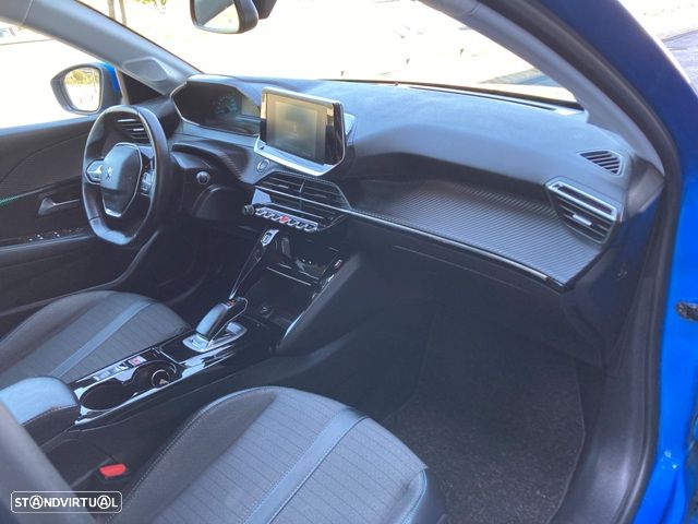 Peugeot e-208 Allure - 35
