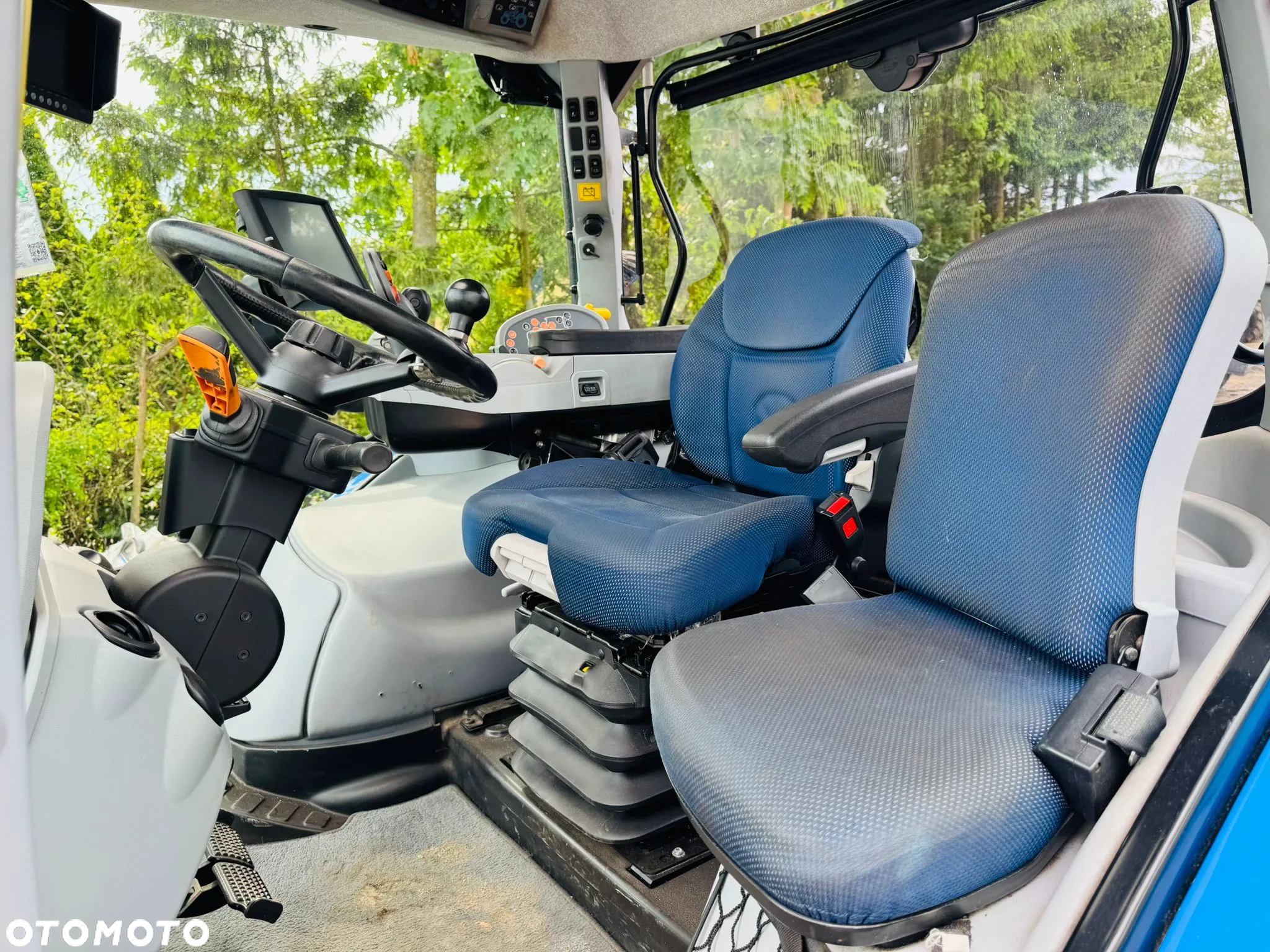 New Holland T6.175 AUTOCOMMAND - 11