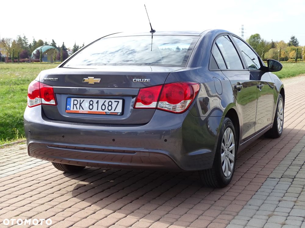 Chevrolet Cruze - 5