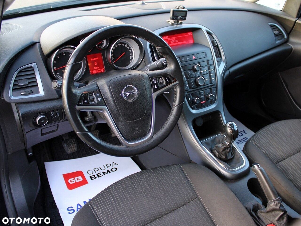 Opel Astra IV 1.6 Enjoy - 11