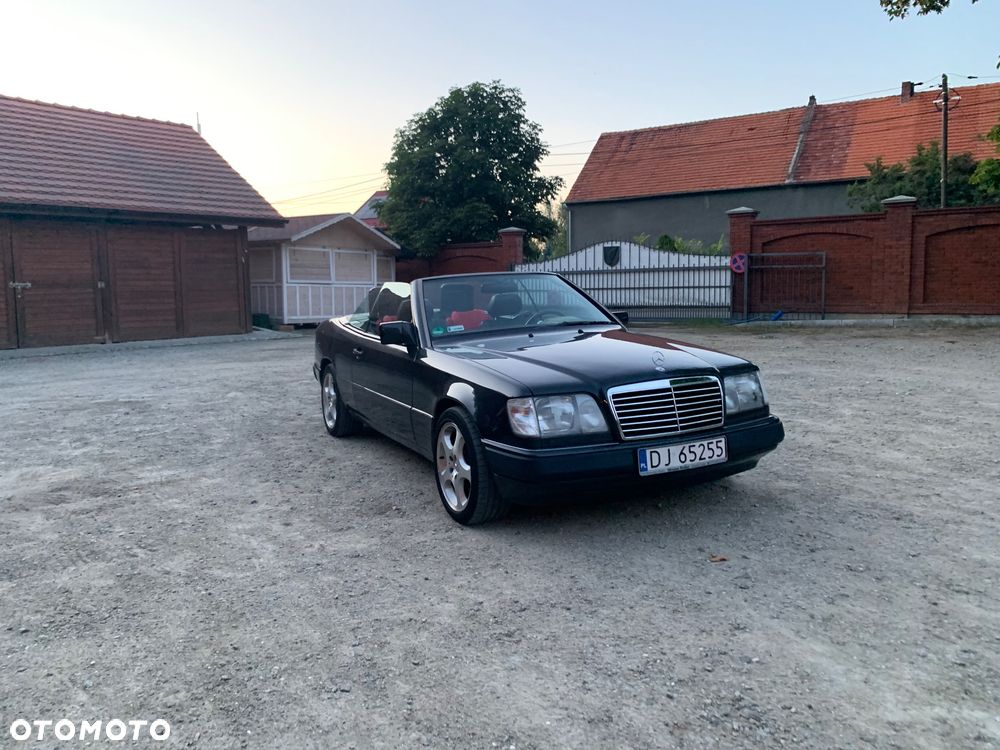 Mercedes-Benz Klasa E 320 - 2